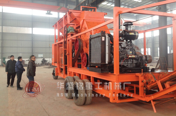 移動對輥制砂機(jī)