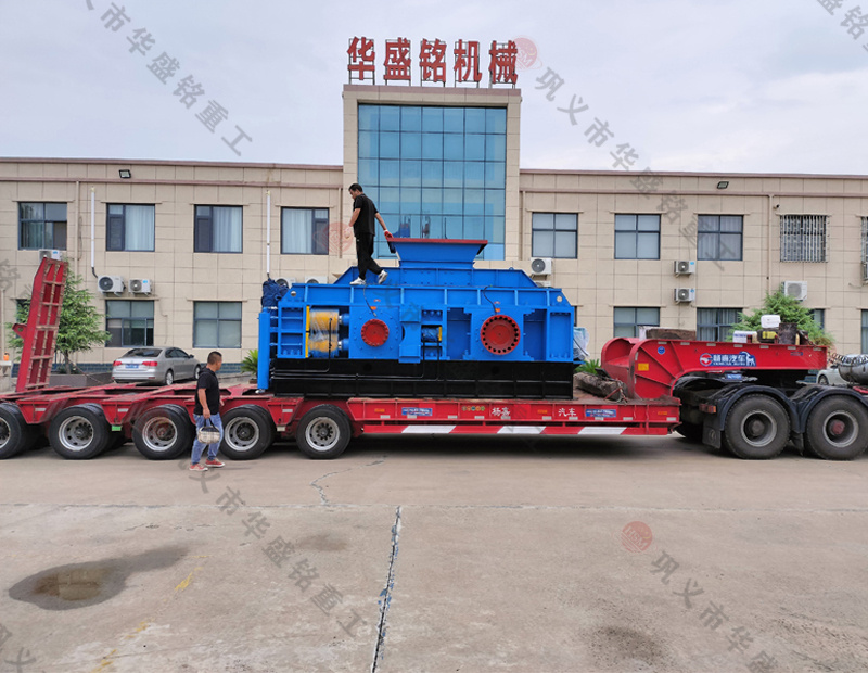 小型碳素破碎機(jī)型號(hào)參數(shù)表，生產(chǎn)優(yōu)勢(shì)有哪些？